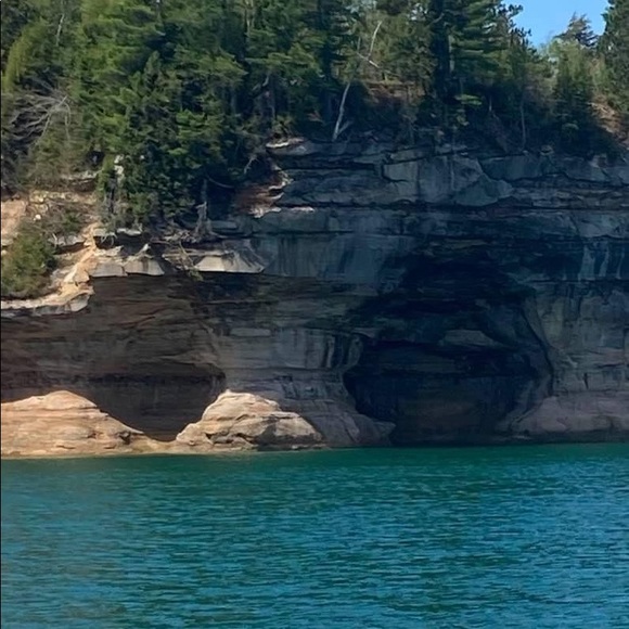 Meet your Posher, Tina - Picture 4 of 4